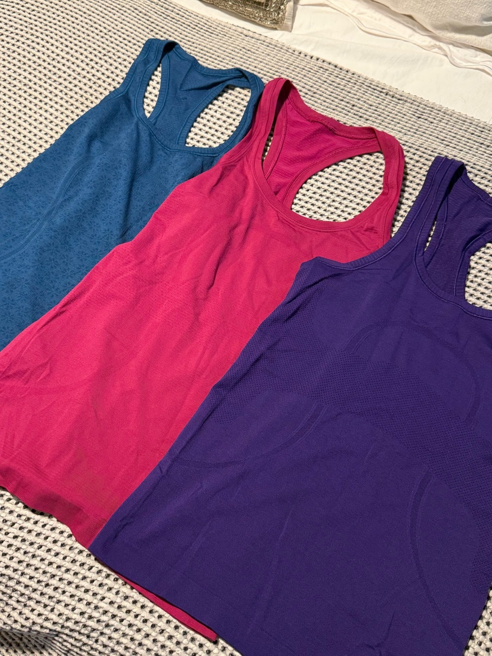 Bundle of 3 Lululemon Tanks